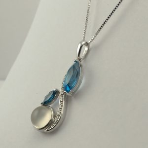 9ct White Gold Blue Topaz Diamond and Moonstone Pendant -852