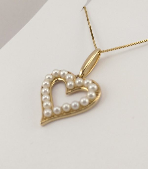9ct Yellow Gold Heart Shaped Cultured Pearl Pendant on Chain-1090