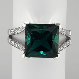 9ct White Gold Green Quartz and Diamond Ring-1232