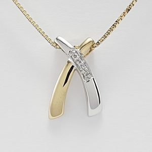 9ct Yellow and White Gold Diamond Kiss Pendant on Venetian Box chain-0