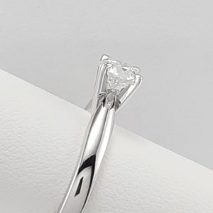 18ct White Gold Tiffany style Diamond Solitaire Ring GIA certificated-1518